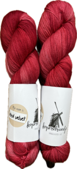 Koperdraadje merino sok Red Velvet