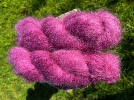 Koperdraadje Fluff Donker roze