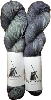 Koperdraadje merino sok High Twist kleur &quot;Lavendel&quot;