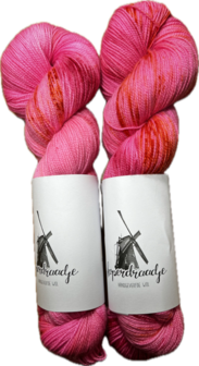 Koperdraadje merino sok High Twist kleur &quot;Roze Panter&quot;