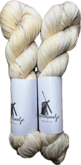 Koperdraadje merino sok High Twist kleur &quot;Vanille ijs&quot;