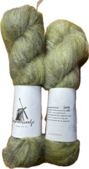 Kid mohair DK Fluff hand geverfd kleur nr 609 midden groen