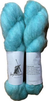 Kid mohair DK Fluff hand geverfd kleur nr 607 licht turquoise